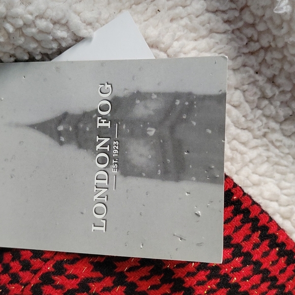 NWT London Fog Plaid Girl's Coat Size 12M - Picture 2 of 10